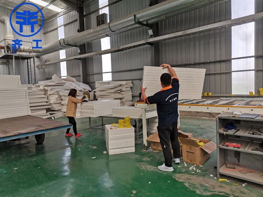 外墻巖棉板如何正確的進(jìn)行保養(yǎng)